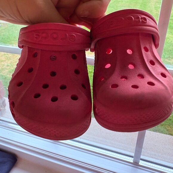 Girls Pink Crocs Size 8 Outdoor Water Beach Camping Clogs - Picture 4 of 8